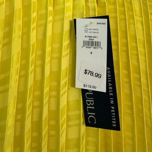 NWT Banana Republic Knife Pleated Midi A-Line Skirt Citron Yellow Sz 4 - Picture 3 of 5